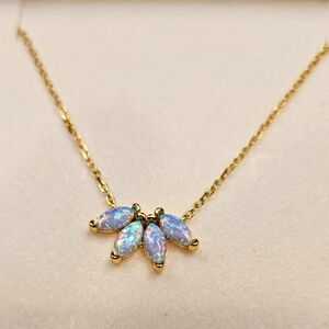 La Kaiser Dawn Gold Vermeil Opal Necklace